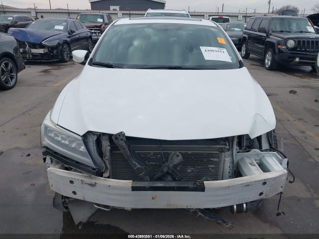 Aukcja sprzedaży 2018 Acura Ilx Premium Package/technology Plus Package, vin: 19UDE2F73JA005502, numer aukcji: 43993551