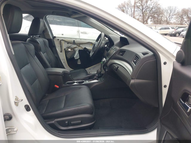 Aukcja sprzedaży 2018 Acura Ilx Premium Package/technology Plus Package, vin: 19UDE2F73JA005502, numer aukcji: 43993551