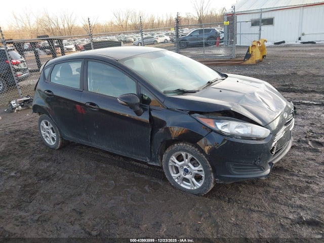 Ford FIESTA SE 2016 3FADP4EJ7GM141313 Image 1