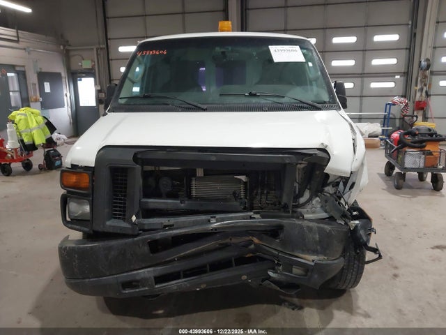Ford E-250 Commercial 2014 1FTNE2EW1EDB03301 Image 12