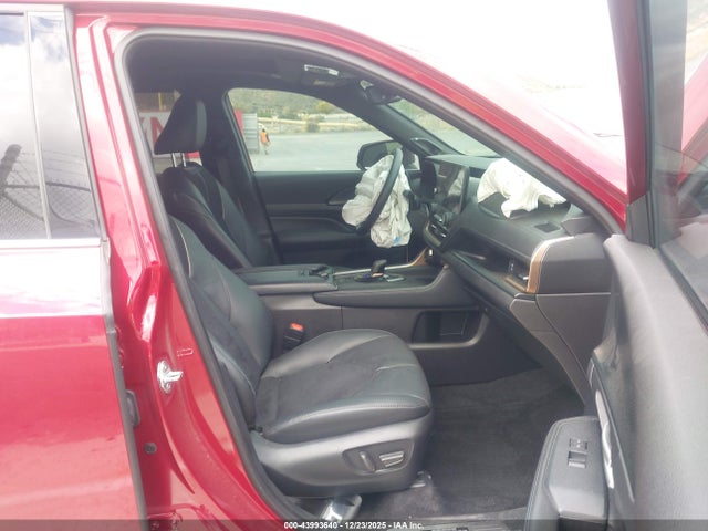 5TDADAB58SS017460 Toyota Grand Highlander Hybrid Limited Max
