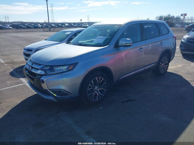 2018 MITSUBISHI OUTLANDER JA4AD3A37JJ002210 Photo 1