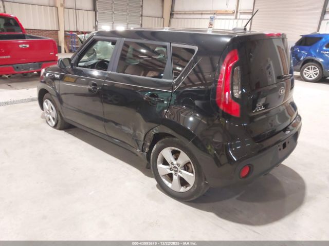2018 KIA SOUL KNDJN2A2XJ7623765 Photo 2