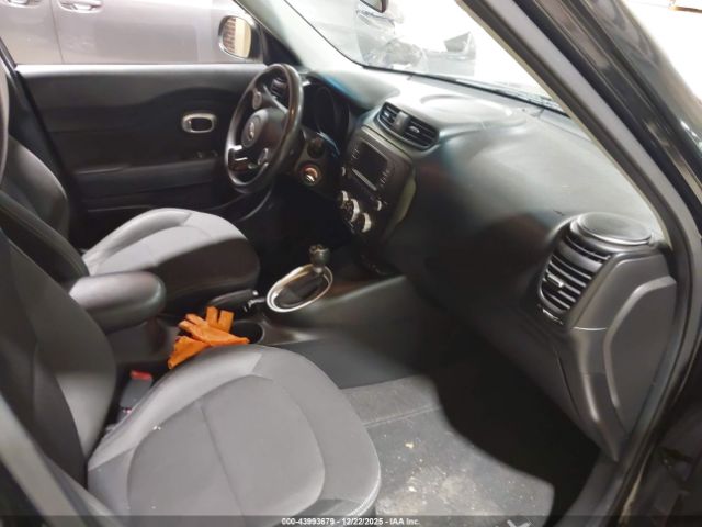 2018 KIA SOUL KNDJN2A2XJ7623765 Photo 4