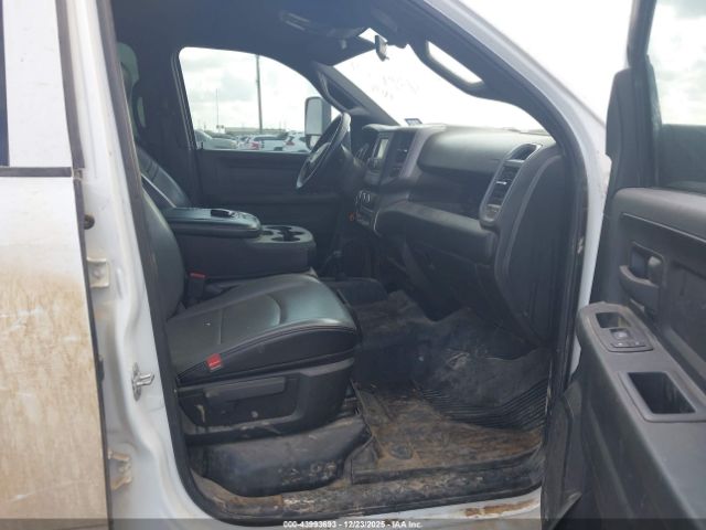 2022 RAM 2500 3C6UR5HJXNG345189 Photo 4