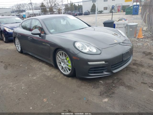 2015 PORSCHE PANAMERA E-HYBRID WP0AD2A74FL041559 Photo 0