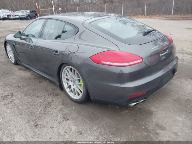 2015 PORSCHE PANAMERA E-HYBRID WP0AD2A74FL041559 Photo 2