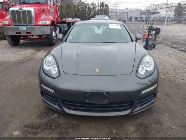 2015 PORSCHE PANAMERA E-HYBRID WP0AD2A74FL041559 Photo 5