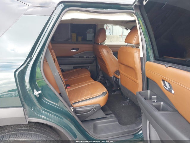 Продажа на аукционе авто 2023 Nissan Pathfinder Platinum Fwd, vin: 5N1DR3DG1PC231204, номер лота: 43993725