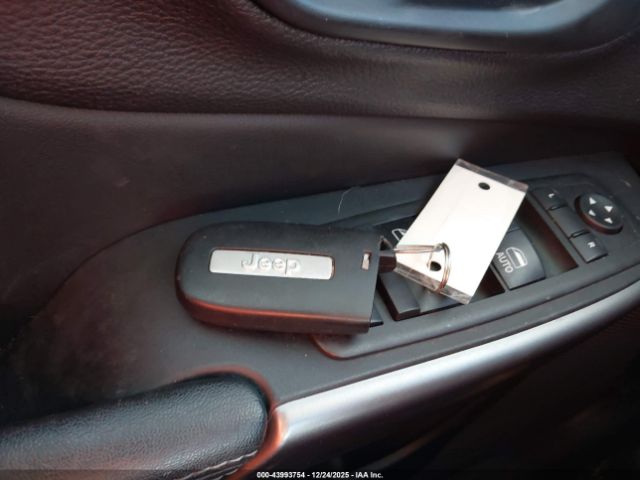 2019 JEEP CHEROKEE 1C4PJMLB6KD153848 Photo 10