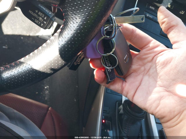 43993805 :رقم المزاد ، JTHBA1D23J5074880 vin ، 2018 Lexus Is 300 مزاد بيع