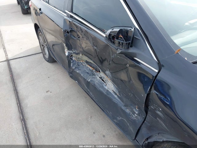 4T1BF1FK1FU073994 Toyota CAMRY SE