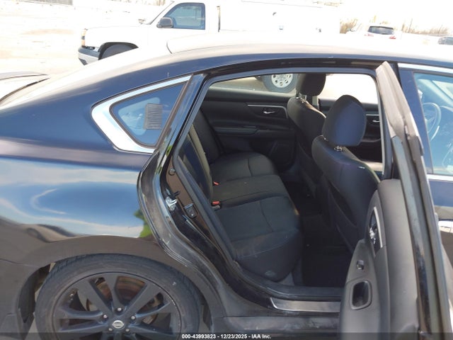 1N4AL3AP9HC182550 Nissan Altima 2.5 Sr