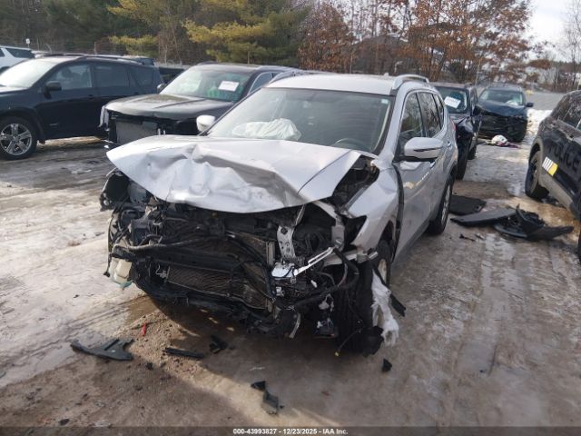 2017 NISSAN ROGUE KNMAT2MV1HP537072 Photo 1