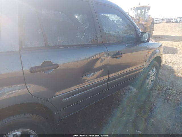 2006 HONDA PILOT 5FNYF28176B049930 Photo 5