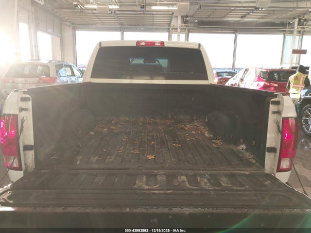 Продаж на аукціоні авто 2019 Ram 1500 Classic Tradesman  4x4 5'7 Box, vin: 3C6RR7KG6KG723096, номер лоту: 43993863