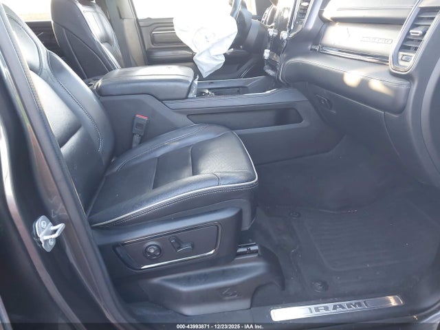 Продаж на аукціоні авто 2022 Ram 1500 Limited  4x4 5'7 Box, vin: 1C6SRFHM4NN302434, номер лоту: 43993871