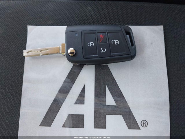 43993885 :رقم المزاد ، 3VWC57BU2KM131905 vin ، 2019 Volkswagen Jetta 1.4t R-line/1.4t S/1.4t Se مزاد بيع