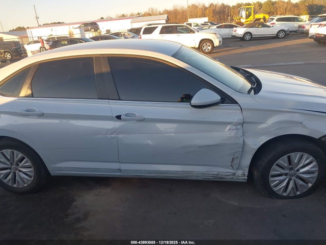 43993885 :رقم المزاد ، 3VWC57BU2KM131905 vin ، 2019 Volkswagen Jetta 1.4t R-line/1.4t S/1.4t Se مزاد بيع