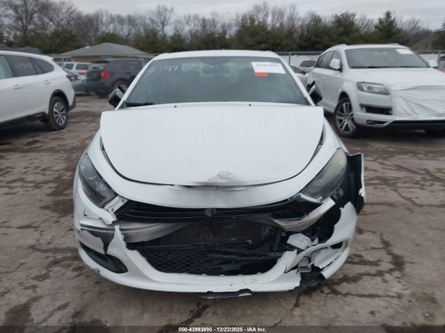 43993890 :رقم المزاد ، 1C3CDFBB9GD505352 vin ، 2016 Dodge Dart Sxt مزاد بيع