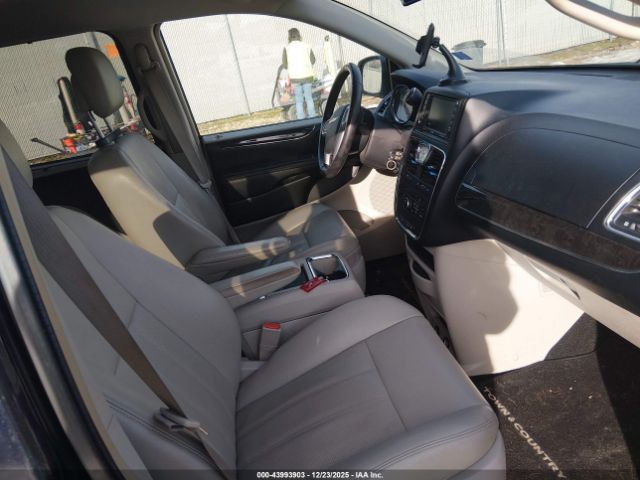 2011 CHRYSLER TOWN & COUNTRY 2A4RR8DG0BR668063 Photo 4