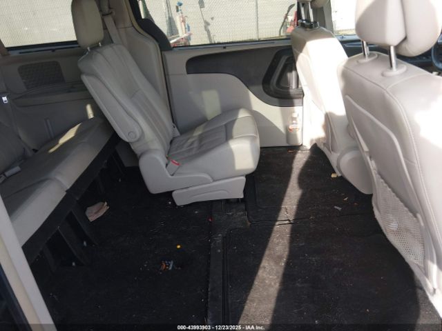 2011 CHRYSLER TOWN & COUNTRY 2A4RR8DG0BR668063 Photo 7