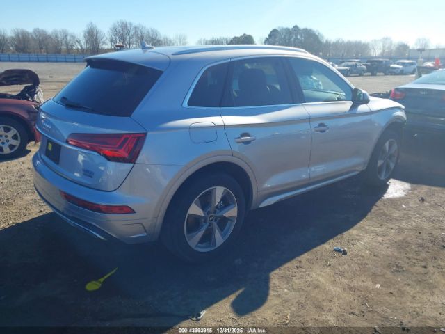 2023 AUDI Q5 WA1BBAFYXP2016818 Photo 3