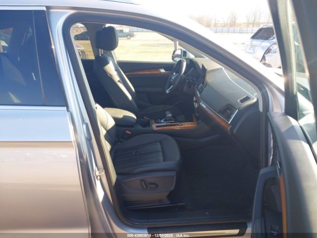 2023 AUDI Q5 WA1BBAFYXP2016818 Photo 4