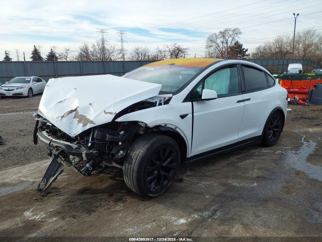 2023 TESLA MODEL X 7SAXCAE59PF384360 Photo 1