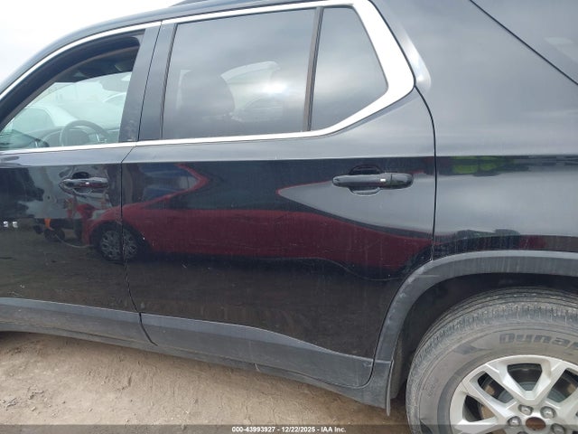 1GNERGKWXLJ290582 Chevrolet Traverse Fwd Lt Cloth