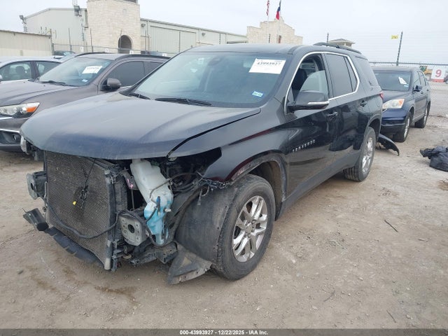 1GNERGKWXLJ290582 Chevrolet Traverse Fwd Lt Cloth