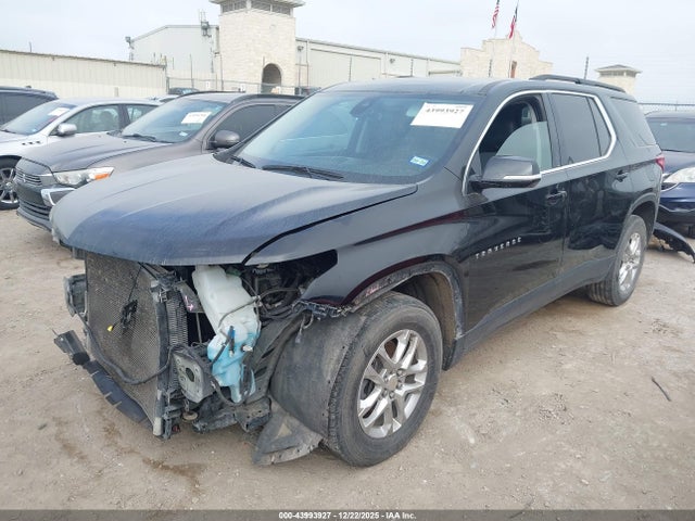 1GNERGKWXLJ290582 Chevrolet Traverse Fwd Lt Cloth