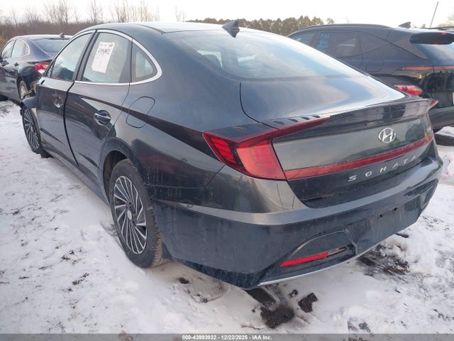 2023 HYUNDAI SONATA HYBRID KMHL34JJ2PA066360 Photo 2