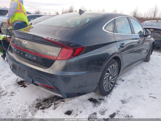 2023 HYUNDAI SONATA HYBRID KMHL34JJ2PA066360 Photo 3