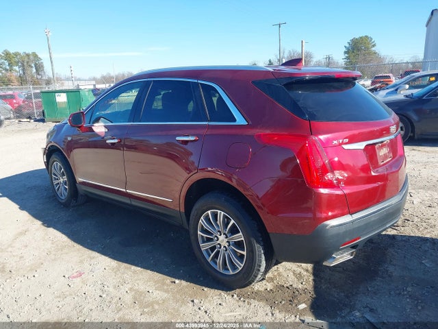 2018 CADILLAC XT5 1GYKNCRS3JZ142513 Photo 2