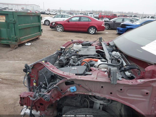 JTMMWRFV3ND569920 Toyota Rav4 Hybrid Le