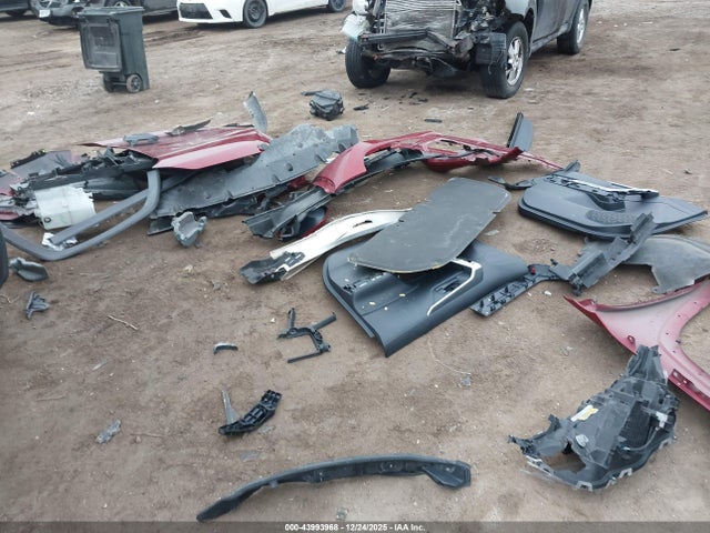 JTMMWRFV3ND569920 Toyota Rav4 Hybrid Le