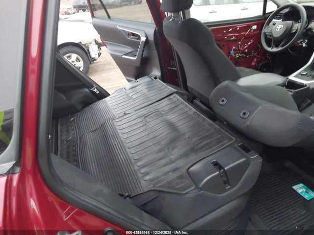 JTMMWRFV3ND569920 Toyota Rav4 Hybrid Le