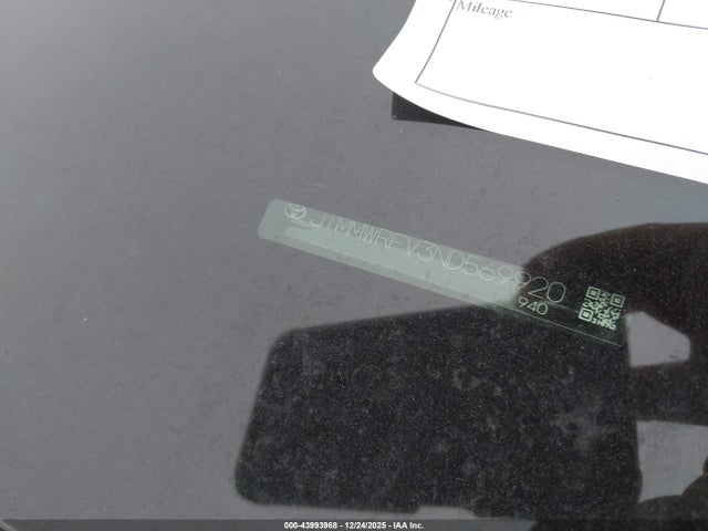 JTMMWRFV3ND569920 Toyota Rav4 Hybrid Le