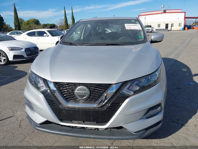 JN1BJ1CV0LW255030 Nissan Rogue Sport S Fwd Xtronic Cvt