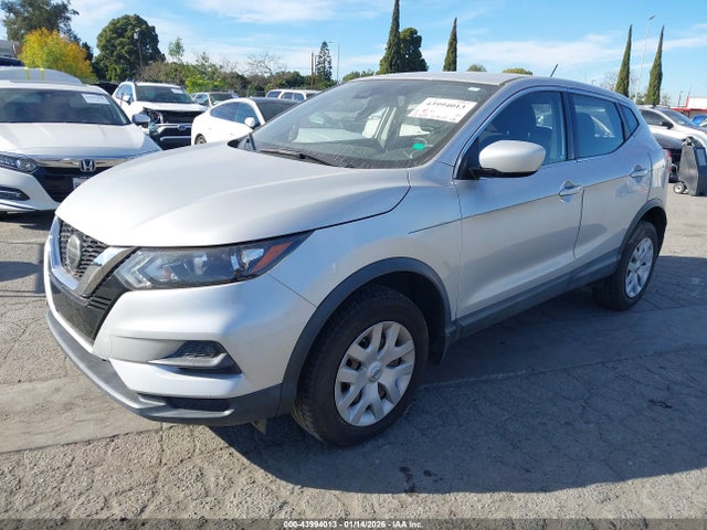 JN1BJ1CV0LW255030 Nissan Rogue Sport S Fwd Xtronic Cvt