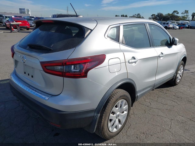 JN1BJ1CV0LW255030 Nissan Rogue Sport S Fwd Xtronic Cvt