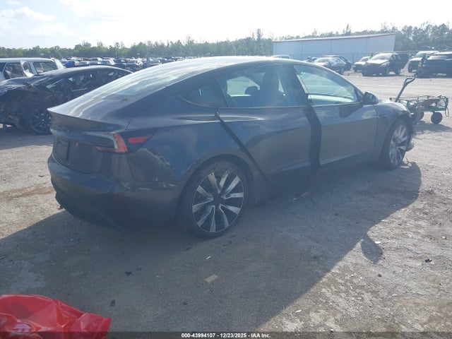 2024 TESLA MODEL 3 5YJ3E1EAXRF750607 Photo 3