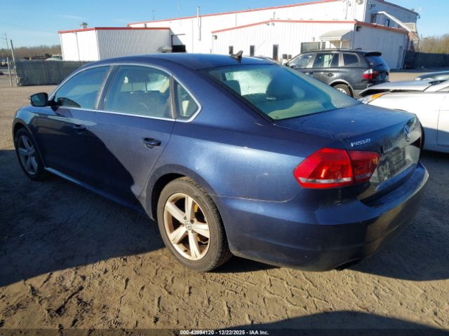 2014 VOLKSWAGEN PASSAT 1VWBS7A31EC043415 Photo 2