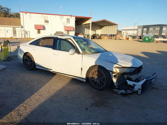 2020 AUDI A8 L WAU8EAF8XLN004116