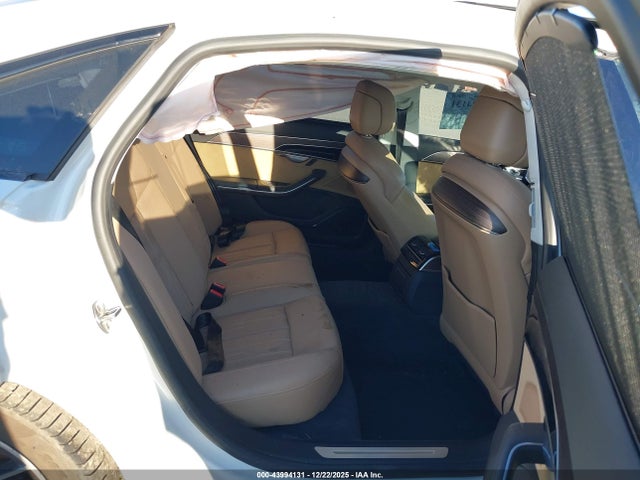 2020 AUDI A8 L WAU8EAF8XLN004116 Photo 7