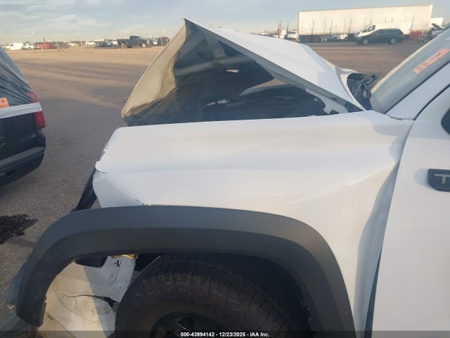 5TFCZ5AN8KX184060 Toyota Tacoma Trd Pro