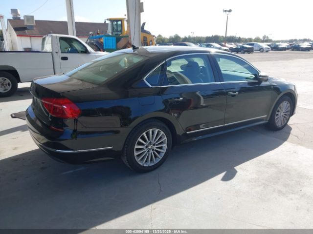 2016 VOLKSWAGEN PASSAT 1VWBT7A34GC016998 Photo 3