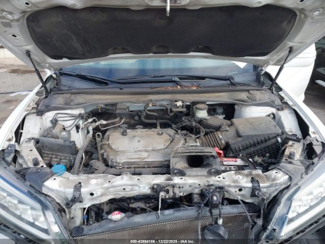 2016 ACURA RDX 5J8TB3H75GL014562 Photo 9