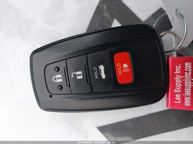 Продажа на аукционе авто 2020 Toyota Camry Se, vin: 4T1M11AKXLU911708, номер лота: 43994193